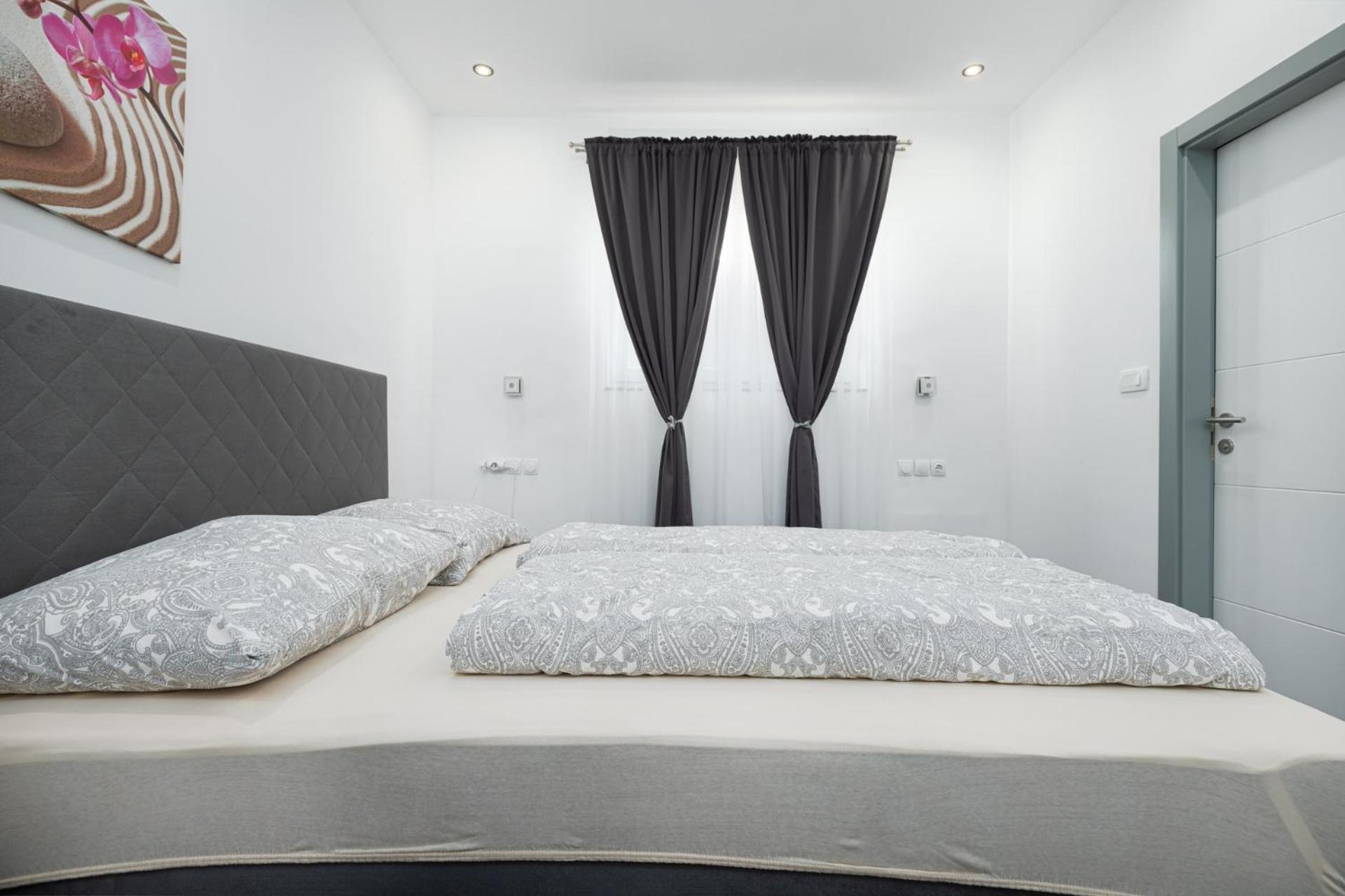 Rooms And Studio Flora Porec Exterior photo