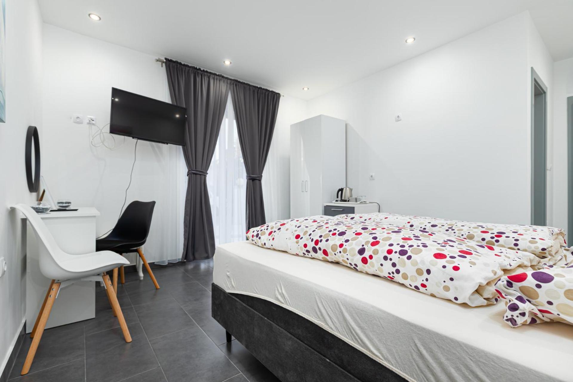 Rooms And Studio Flora Porec Exterior photo